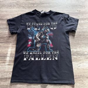 Sm we stand for the flag T-Shirt.